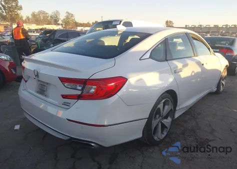 2019 Honda Accord Touring 2.0T from USA, damaged, VIN 1HGCV2F91KA013337
